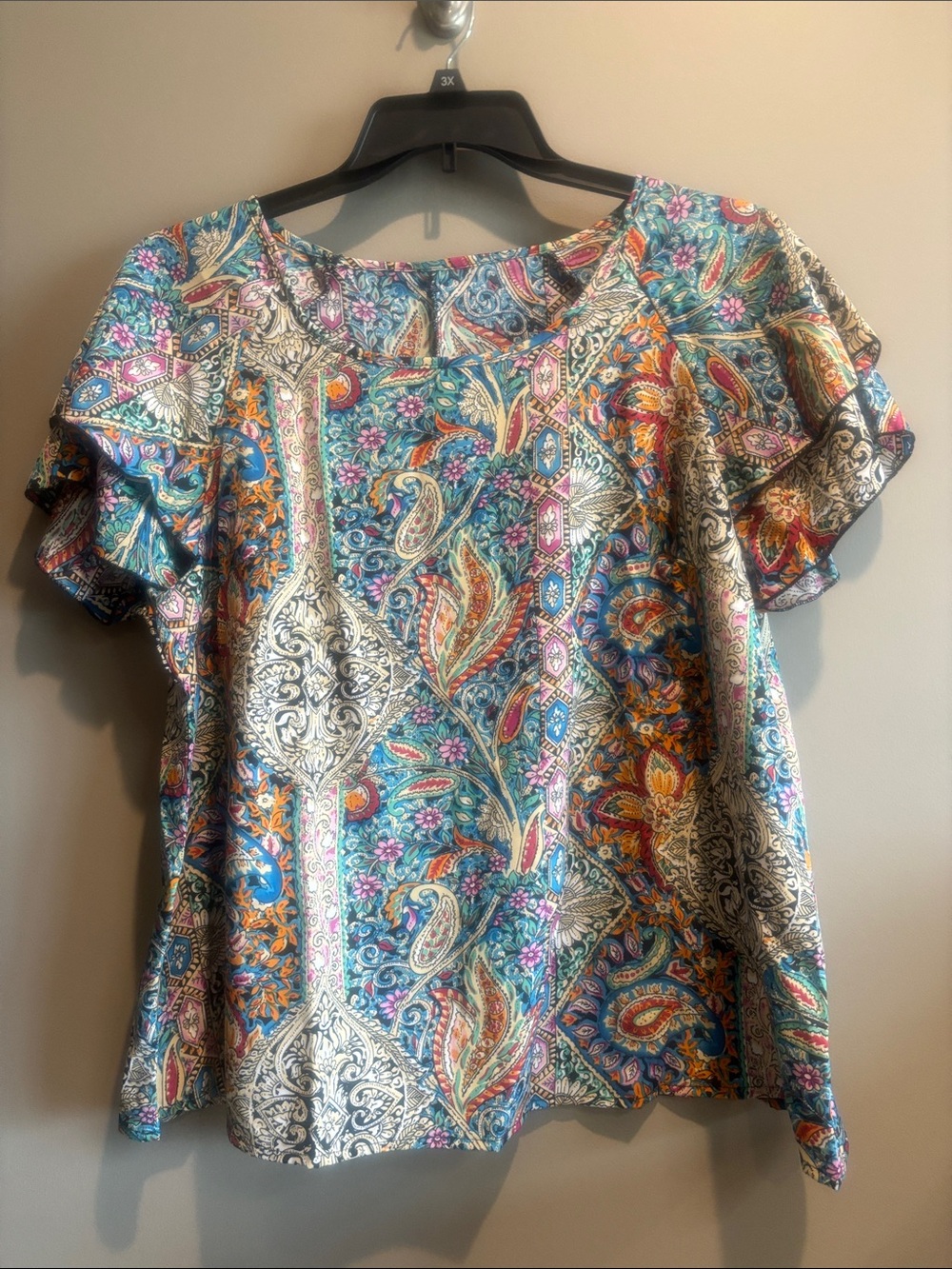 Women's Multicolor Paisley Short Sleeve Top
